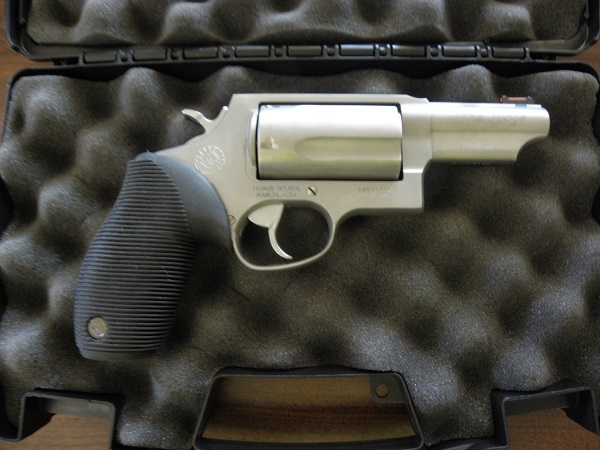 Taurus Judge in Very Good Condition 45LC and .410-image